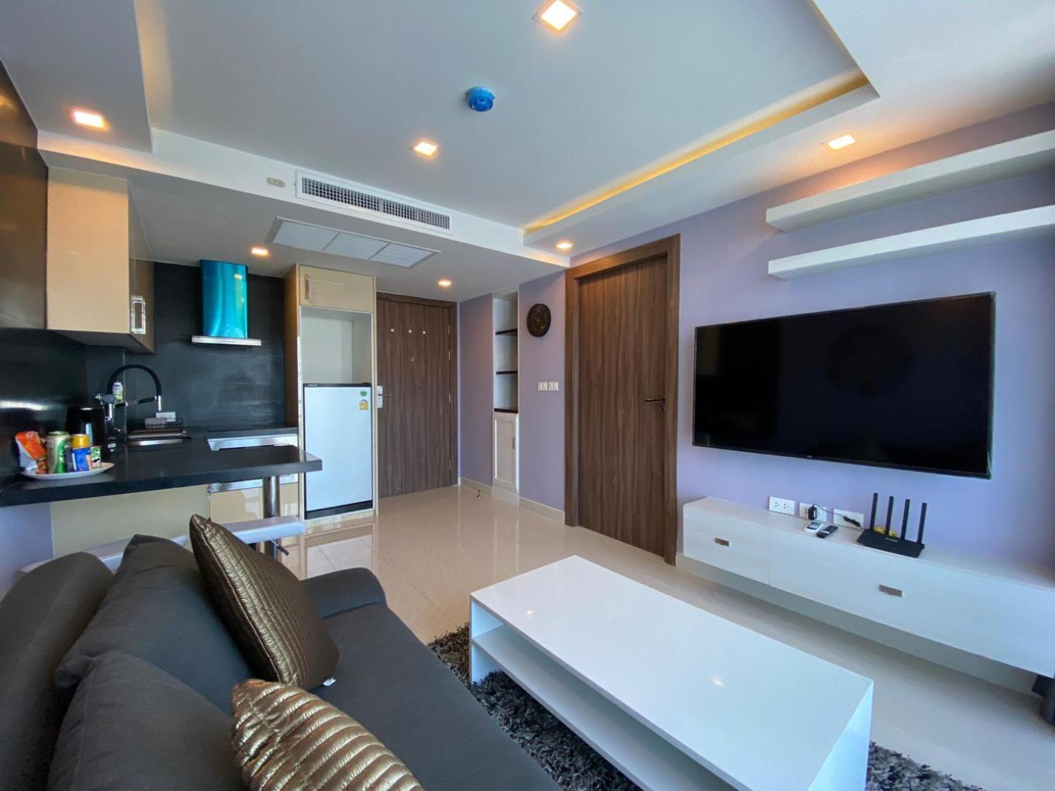 Grand Avenue Suites X Monthstayz Thailand Pattaya Dış mekan fotoğraf