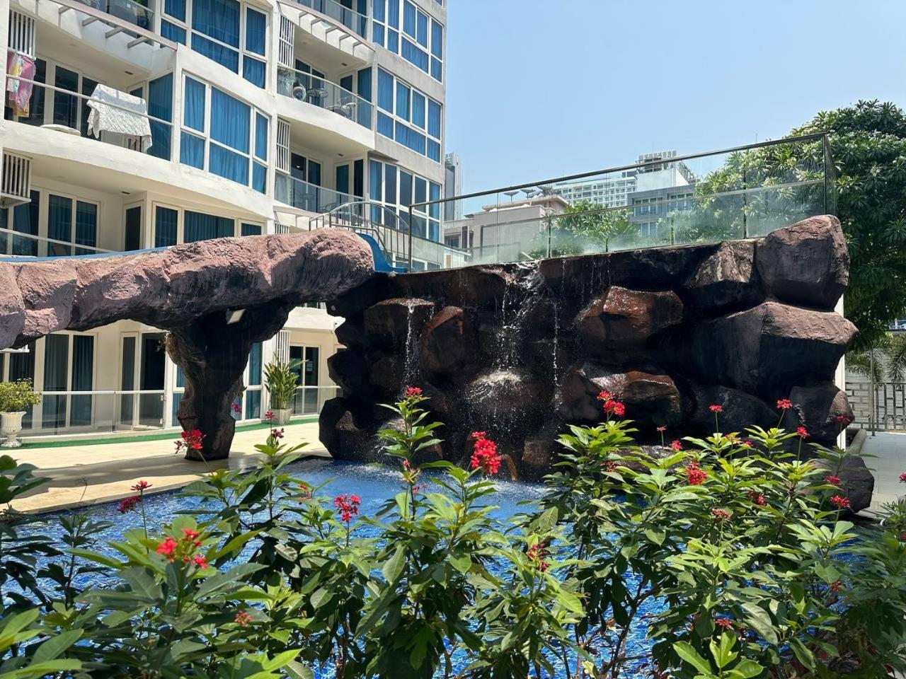 Grand Avenue Suites X Monthstayz Thailand Pattaya Dış mekan fotoğraf